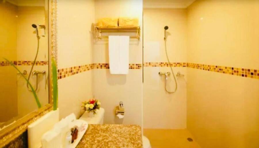 Ivory Palace Hotel Pattaya Extérieur photo