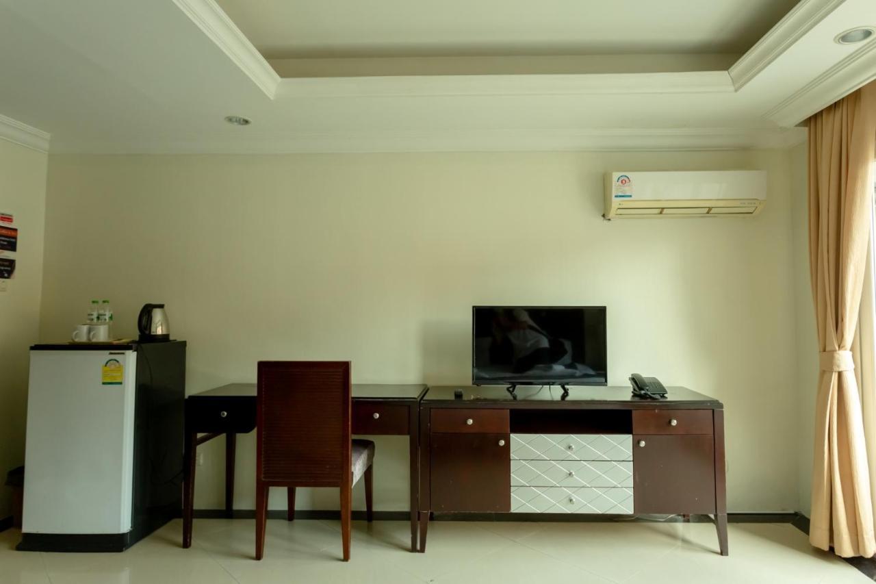 Ivory Palace Hotel Pattaya Extérieur photo