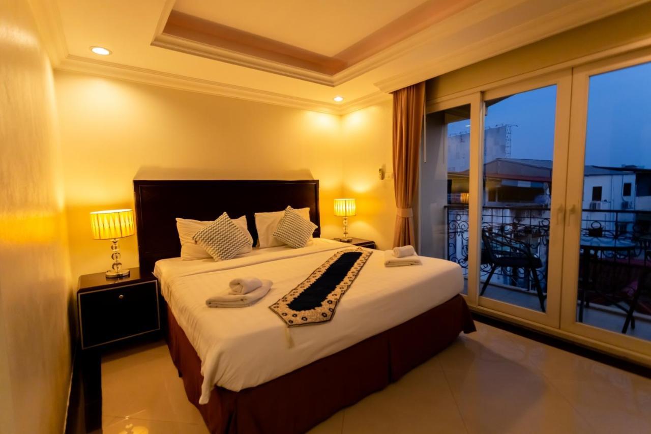 Ivory Palace Hotel Pattaya Extérieur photo