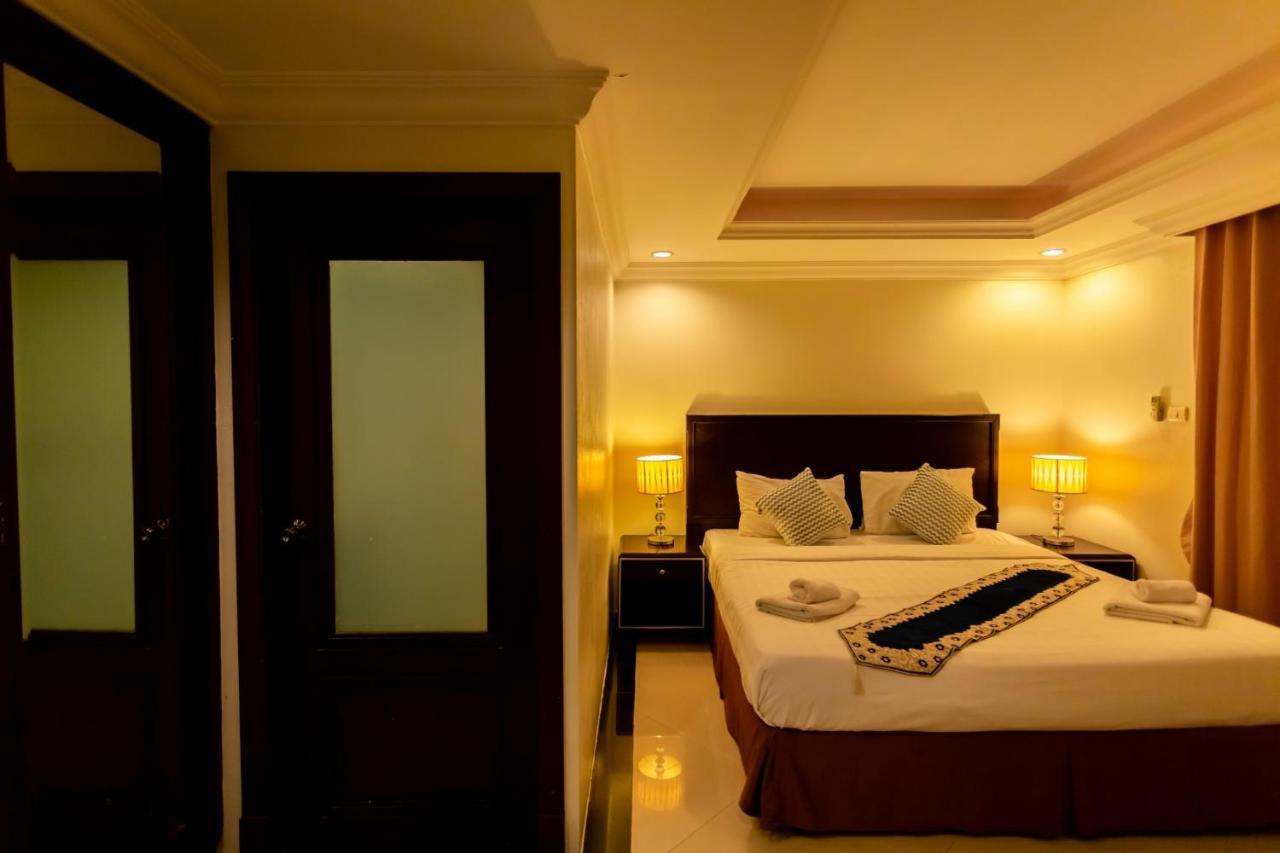 Ivory Palace Hotel Pattaya Extérieur photo