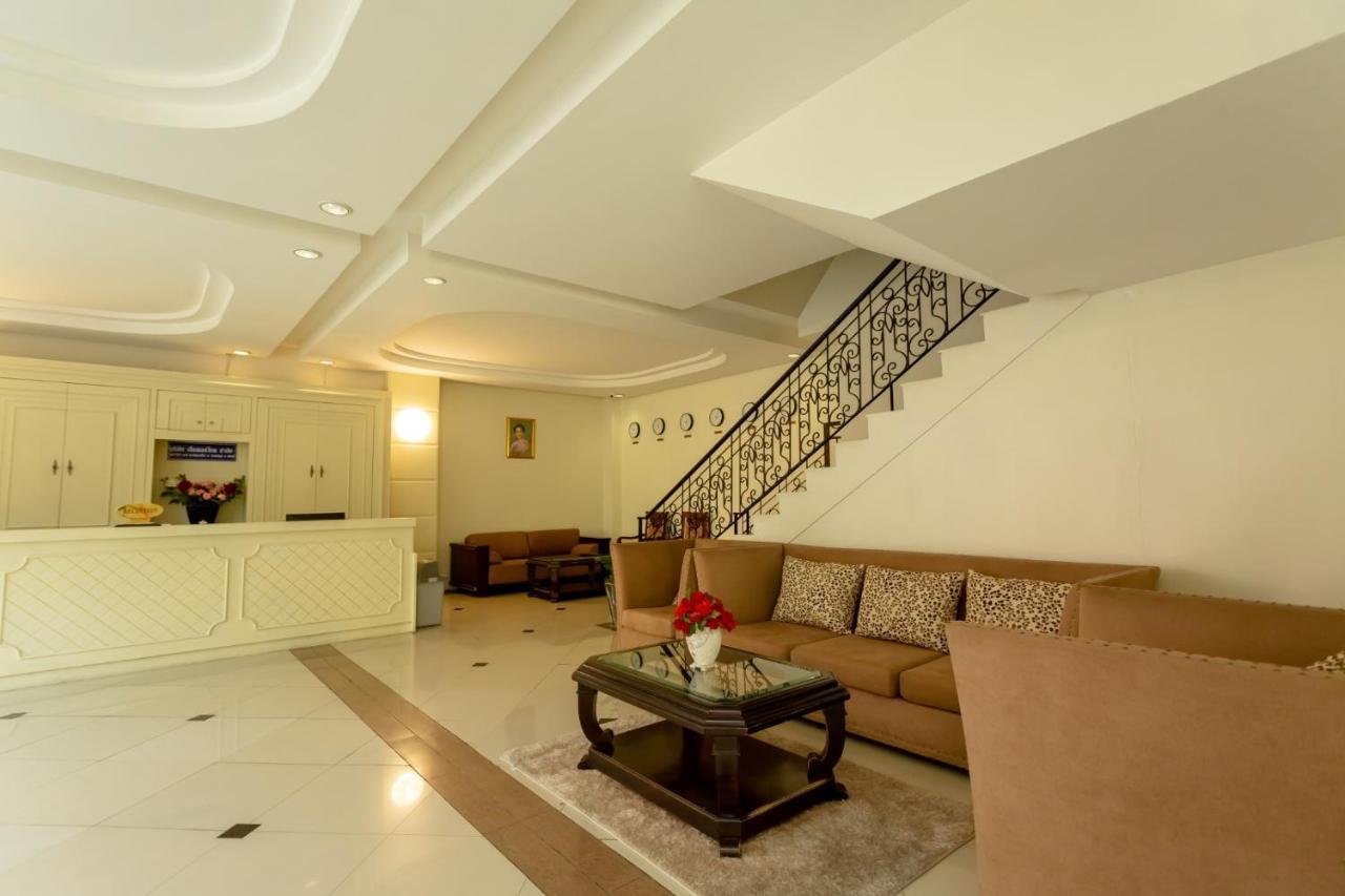 Ivory Palace Hotel Pattaya Extérieur photo